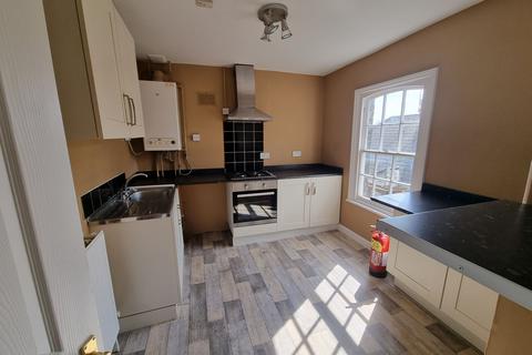 2 bedroom flat to rent, High Street, Boston, PE21 8TA