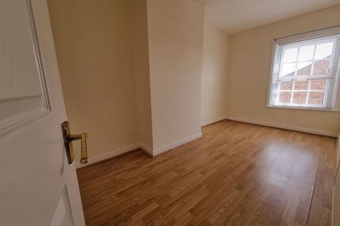 2 bedroom flat to rent, High Street, Boston, PE21 8TA