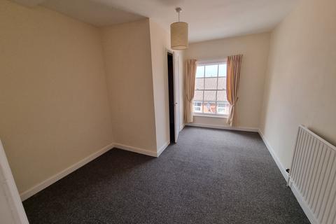 2 bedroom flat to rent, High Street, Boston, PE21 8TA