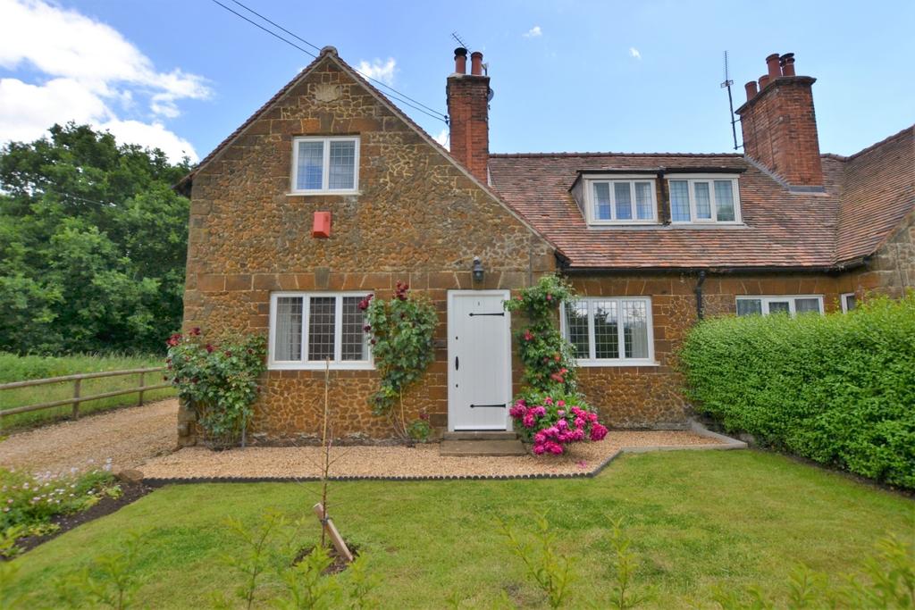 Station Road, Tower End, Middleton 3 bed semidetached house £950 pcm