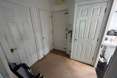 2 bedroom flat for sale - Woodland Grove, Epping, Essex