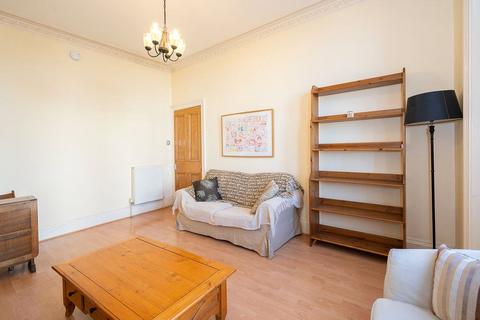 2 bedroom flat to rent, Anchorfield, Newhaven, Edinburgh, EH6