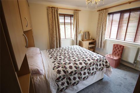 2 bedroom bungalow for sale - Mays Lane, Stubbington, Hampshire, PO14