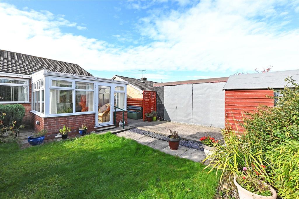 Eastfield Court, Badger Hill, York, YO10 2 bed bungalow £259,995