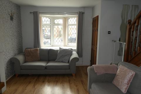 2 bedroom semi-detached house to rent, Ilford Close, Bedworth, CV12
