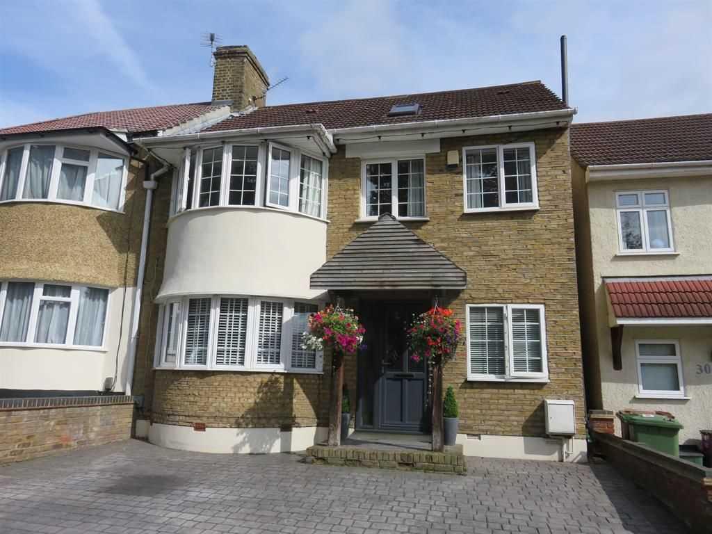 Lodge Hill, Welling 5 bed semidetached house £580,000