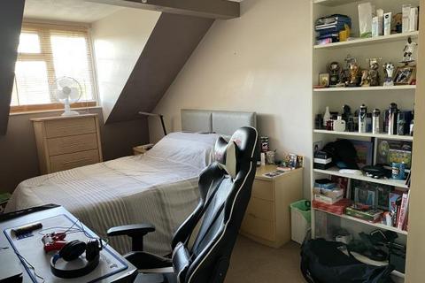 85 Eton Close, Witney, OX28 3GB