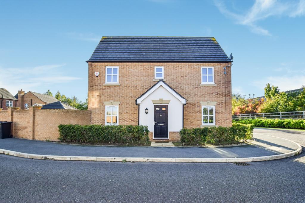 Song Field, Runcorn 3 bed semidetached house £260,000