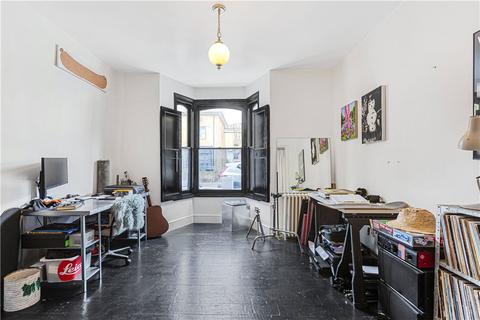 14 Kenmure Road, London, E8 1JU