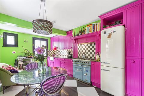 14 Kenmure Road, London, E8 1JU