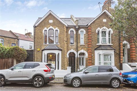 14 Kenmure Road, London, E8 1JU