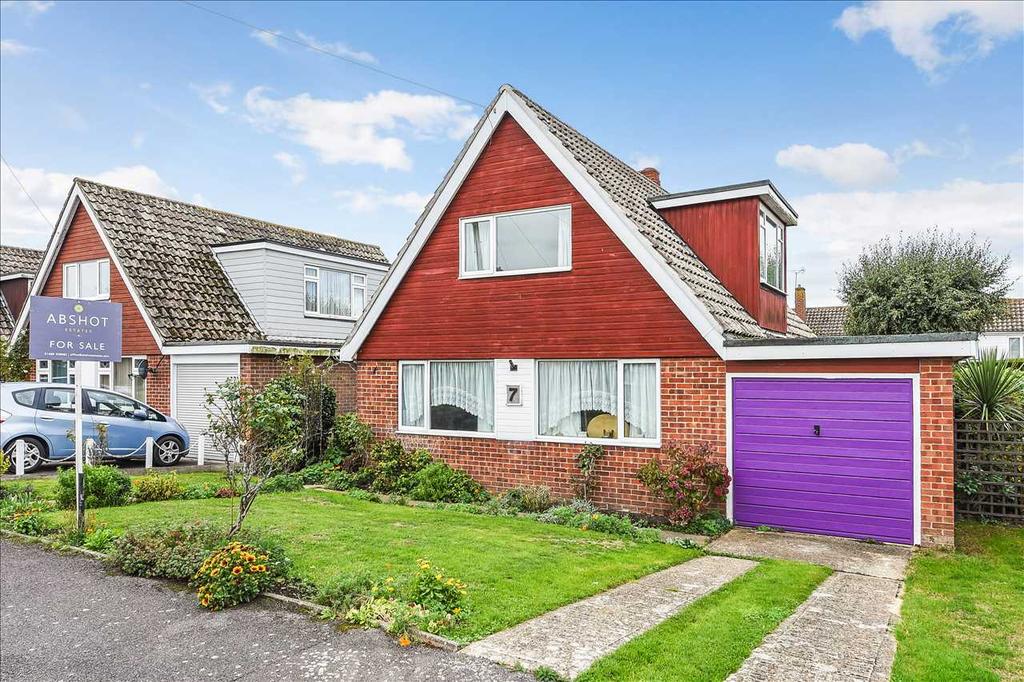 Oaklands Way, Titchfield Common 3 bed bungalow £375,000