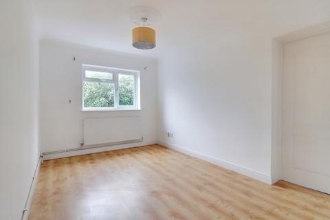 31 Dolphin Close, Linton, Cambridge, CB21 4XA