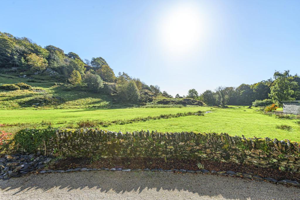 Eller How Cottage, Lindale, GrangeOverSands, Cumbria, LA11 6NA 4 bed