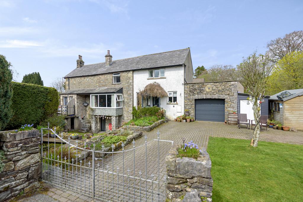 The Old Post Office, Old Hutton, Cumbria, LA8 0NH 5 bed detached house