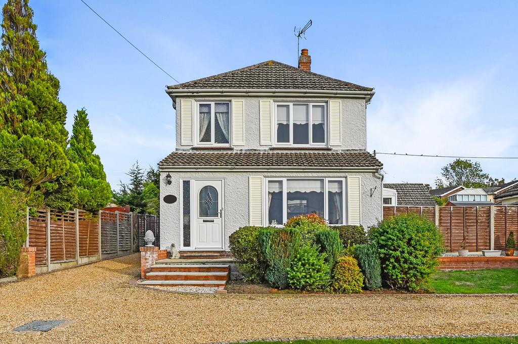 Barking Road, Needham Market 3 bed detached house for sale £525,000