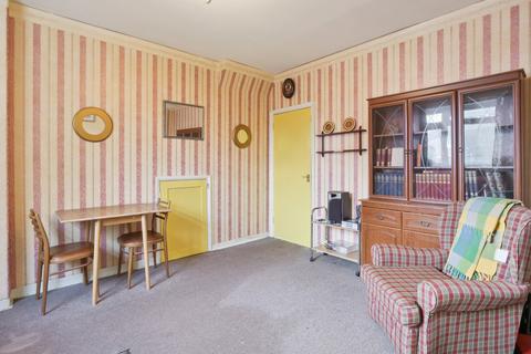 93 Alwold Crescent, London, SE12 9AH
