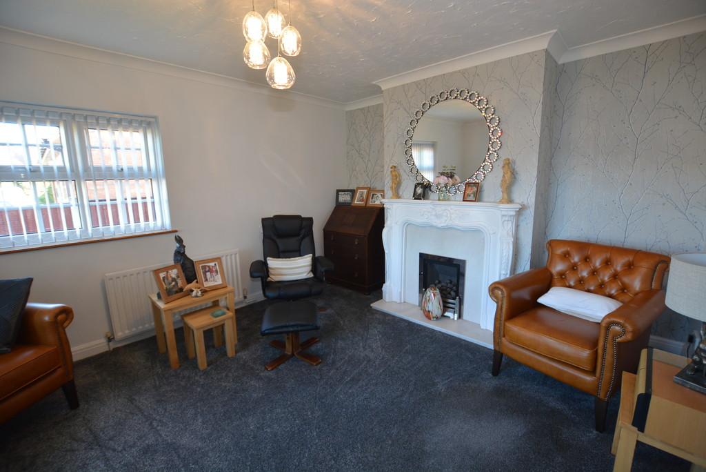 Thorpe Road, Howden 2 bed detached bungalow £300,000