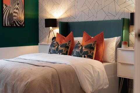 2 bedroom flat for sale - Plot 35, 2 Bed Apartments at Oakhurst Village, Stratford Road, West Midlands B90
