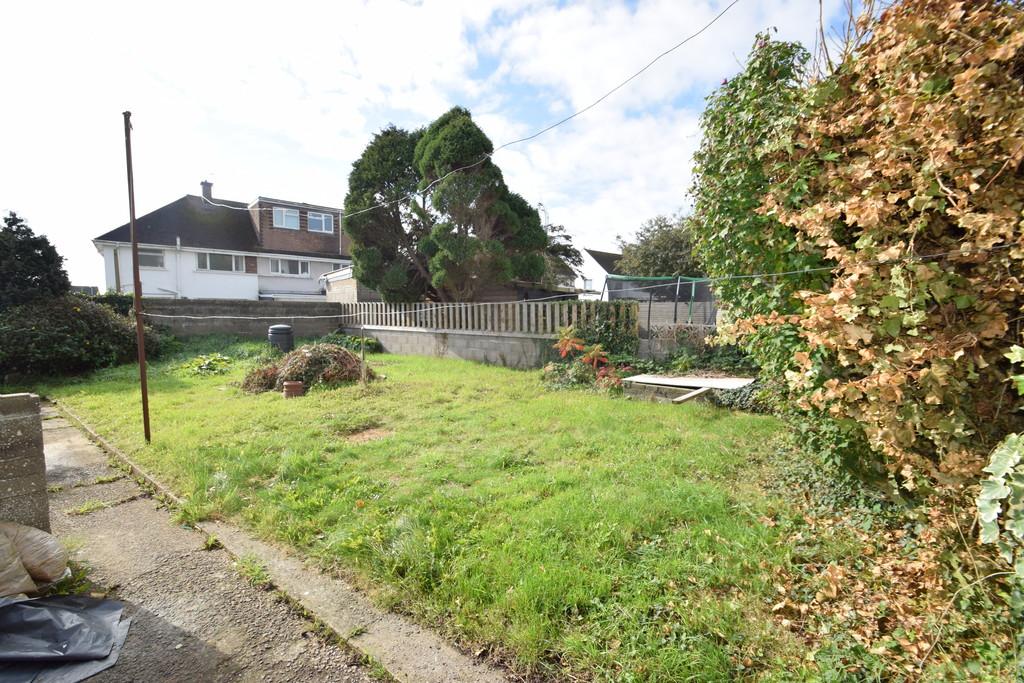 St. Davids Way, Porthcawl, Bridgend... 3 bed semidetached house £250,000