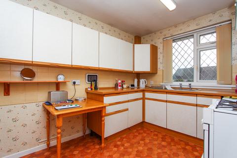 3 Manston View, Wigginton, Tamworth, B79 8TH