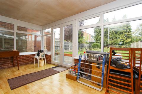 3 Manston View, Wigginton, Tamworth, B79 8TH