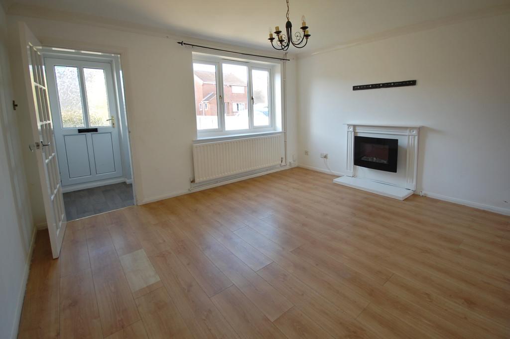 Fulmar Drive, Louth LN11 0ST 2 bed end of terrace house £140,000
