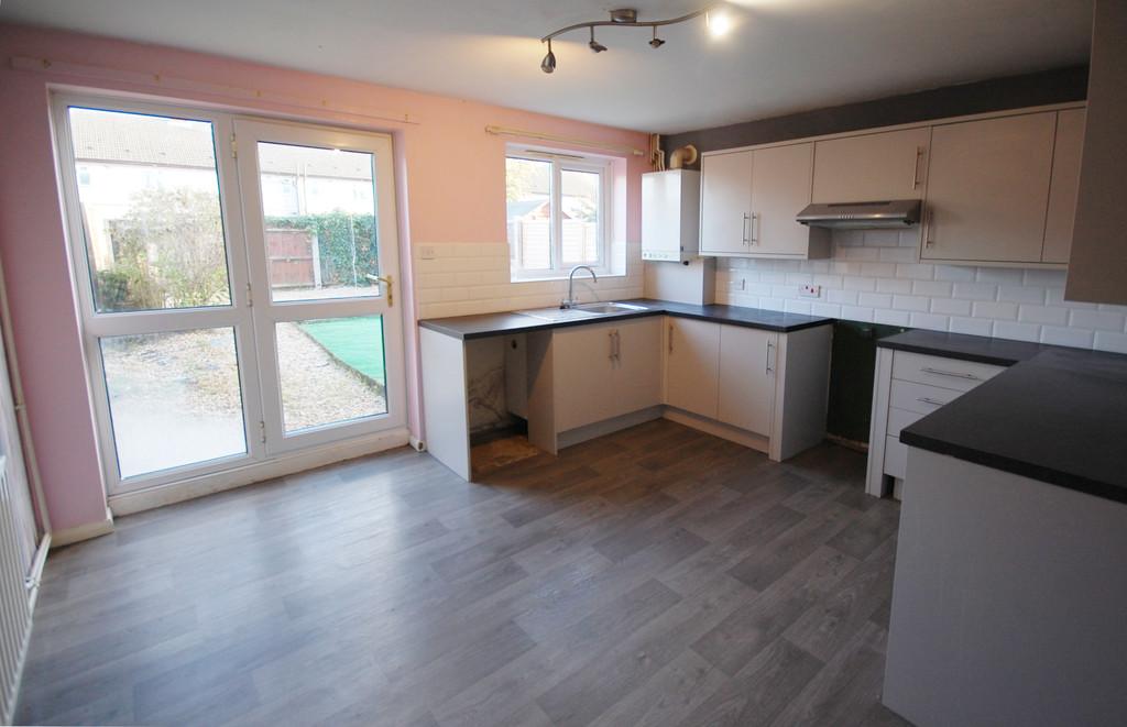 Fulmar Drive, Louth LN11 0ST 2 bed end of terrace house £140,000
