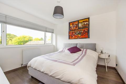 2 Perryfield Way, Richmond, TW10 7SP
