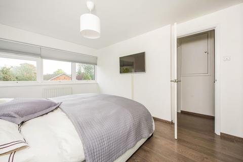 2 Perryfield Way, Richmond, TW10 7SP