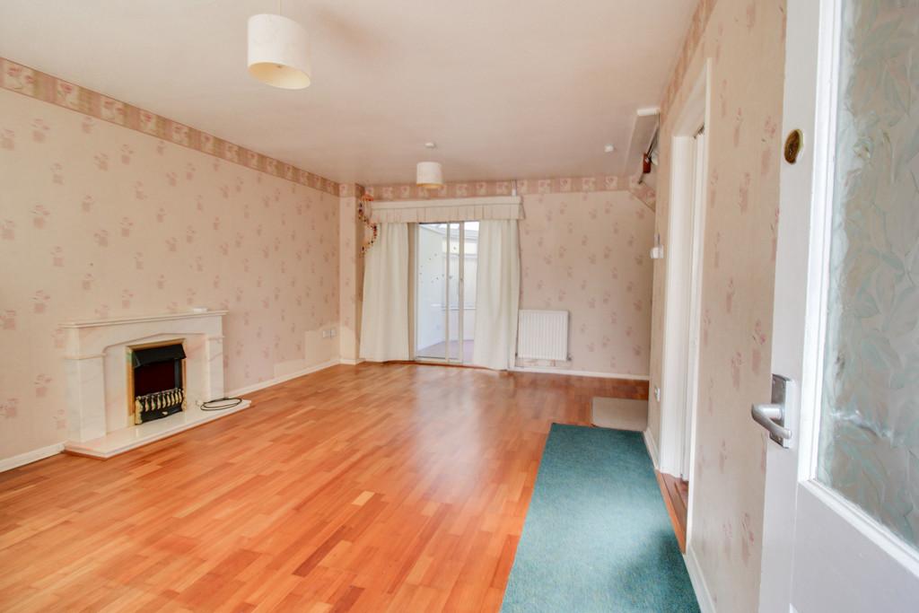 Sandgate, Lower Stratton, Swindon 2 bed end of terrace house £230,000