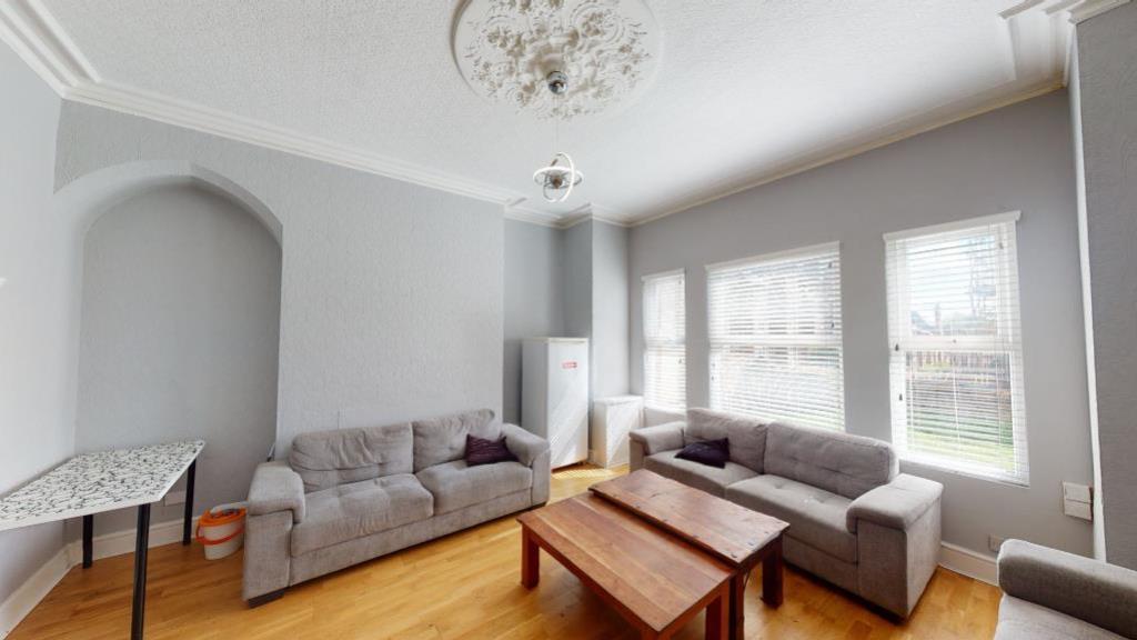 House in Nottingham - View 3
