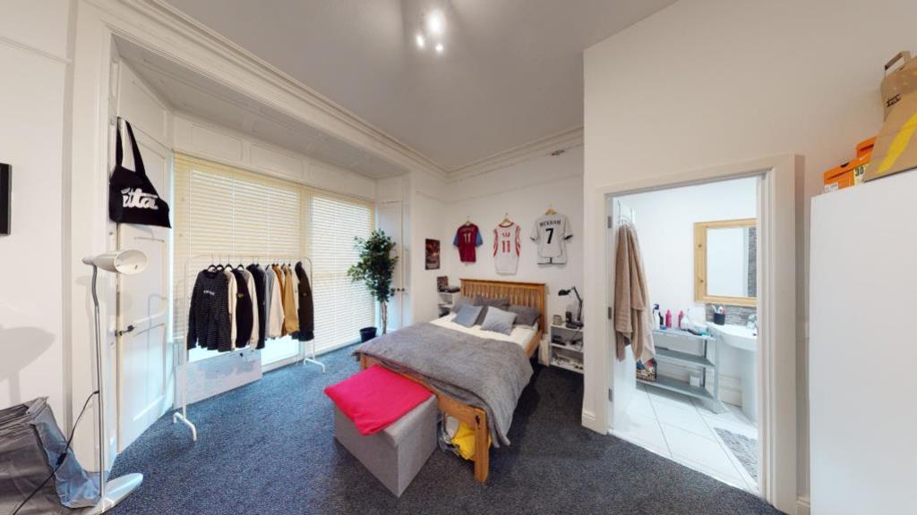 15-Waverley-Street-06052020 100137 lge