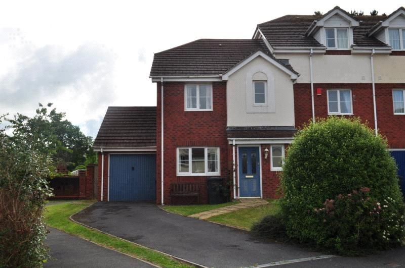 Woodmans Crescent, Honiton, Devon, EX14 3 bed house £1,100 pcm (£254 pw)