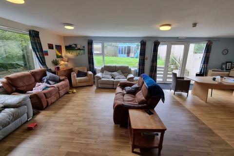 Trelawney House Polladras, Breage, Helston, TR13 9NT