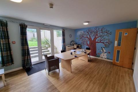 Trelawney House Polladras, Breage, Helston, TR13 9NT