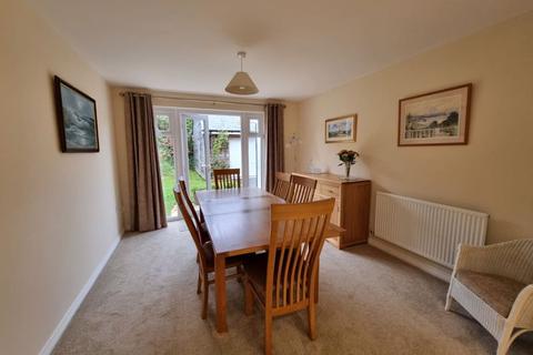 14 Trevince Road, Carnon Downs, Truro, TR3 6FN