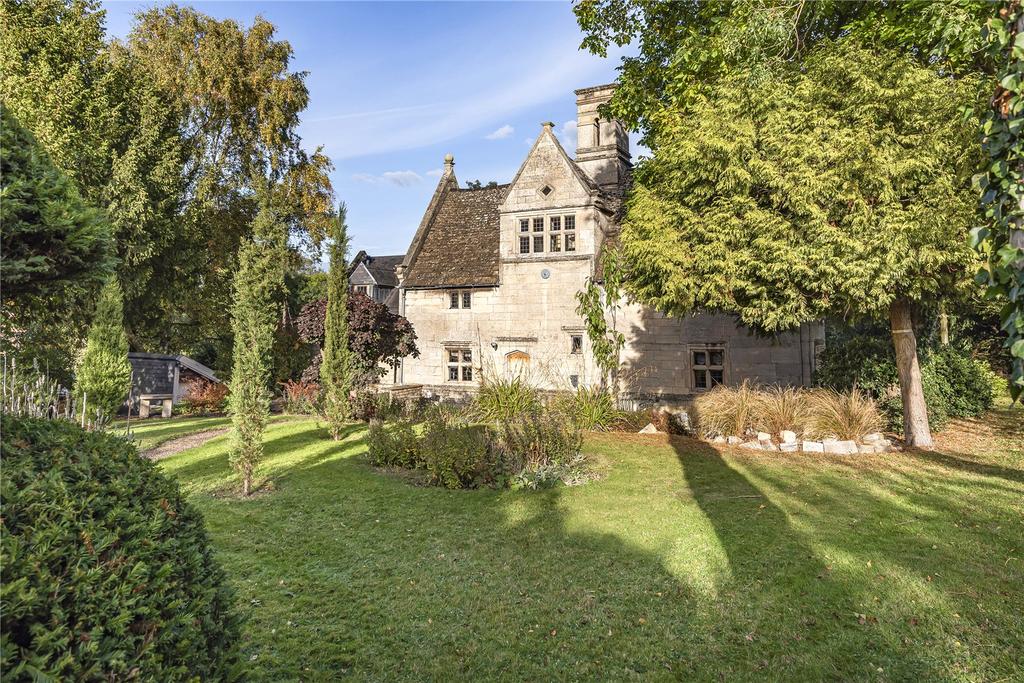 Kettering Road, Weldon, Northamptonshire, NN17 4 bed detached house for