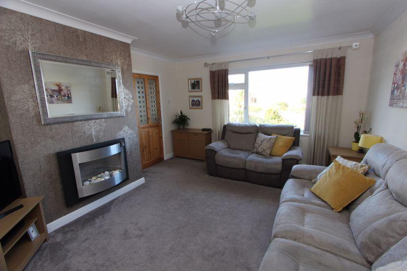 Penrhyn Beach East, Penrhyn Bay 3 bed detached house for sale £349,950