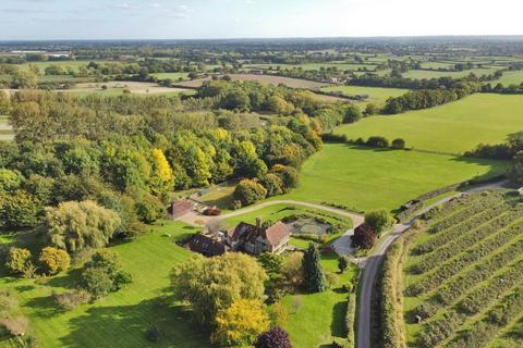 5 bedroom detached house for sale, Wierton Hill, Boughton Monchelsea, Kent, ME17 4JT