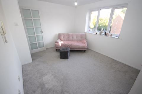 1 bedroom flat for sale - Dehavilland Close, Northolt
