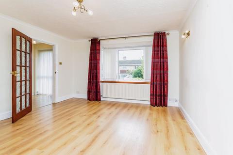 59 Arden Road, Furnace Green, Crawley, RH10 6HL