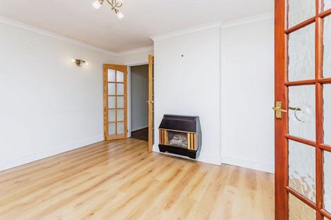 59 Arden Road, Furnace Green, Crawley, RH10 6HL