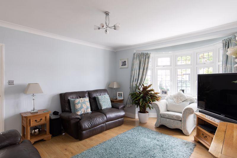 The Fairway,Bickley, Bromley 5 bed semidetached house for sale £750,000