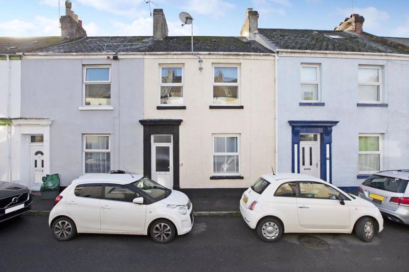 New Street, Exmouth 3 bed terraced house £275,000