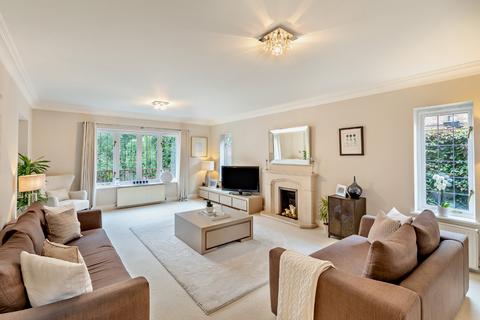 5 bedroom detached house for sale, Southcote Way, Penn, HP10