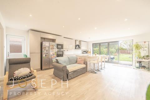 9 Larchcroft Close, Ipswich, IP1 6PG