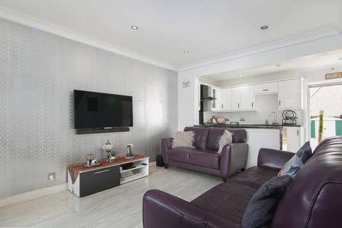 4 Buckstone Close, Edinburgh, EH10 6XA