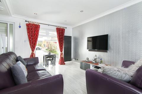 4 Buckstone Close, Edinburgh, EH10 6XA