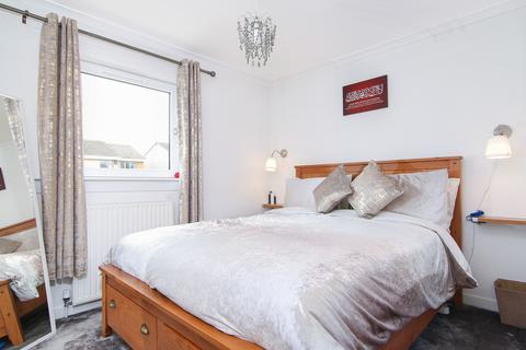 4 Buckstone Close, Edinburgh, EH10 6XA